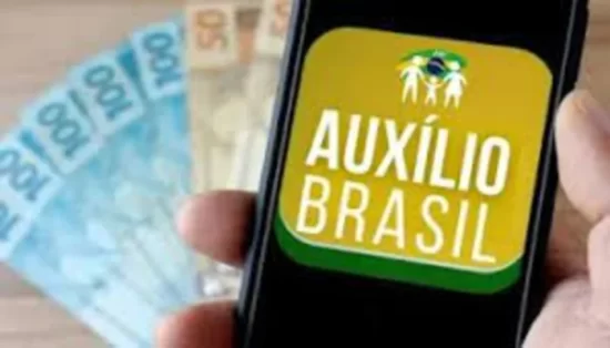 Os trabalhadores demitidos receber Auxílio Brasil